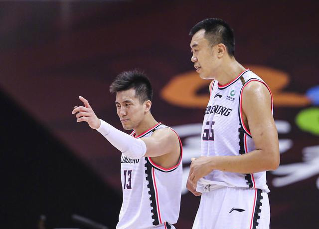  霍芬海姆锋线全面开花，大比分横扫联赛副班长