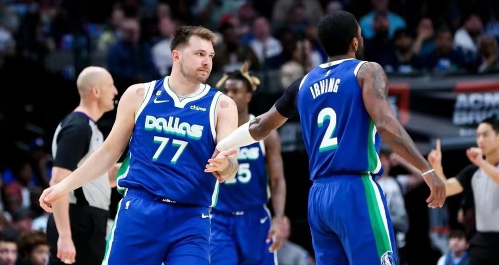  篮网欧文交易至独行侠，东契奇迎来强力搭档  